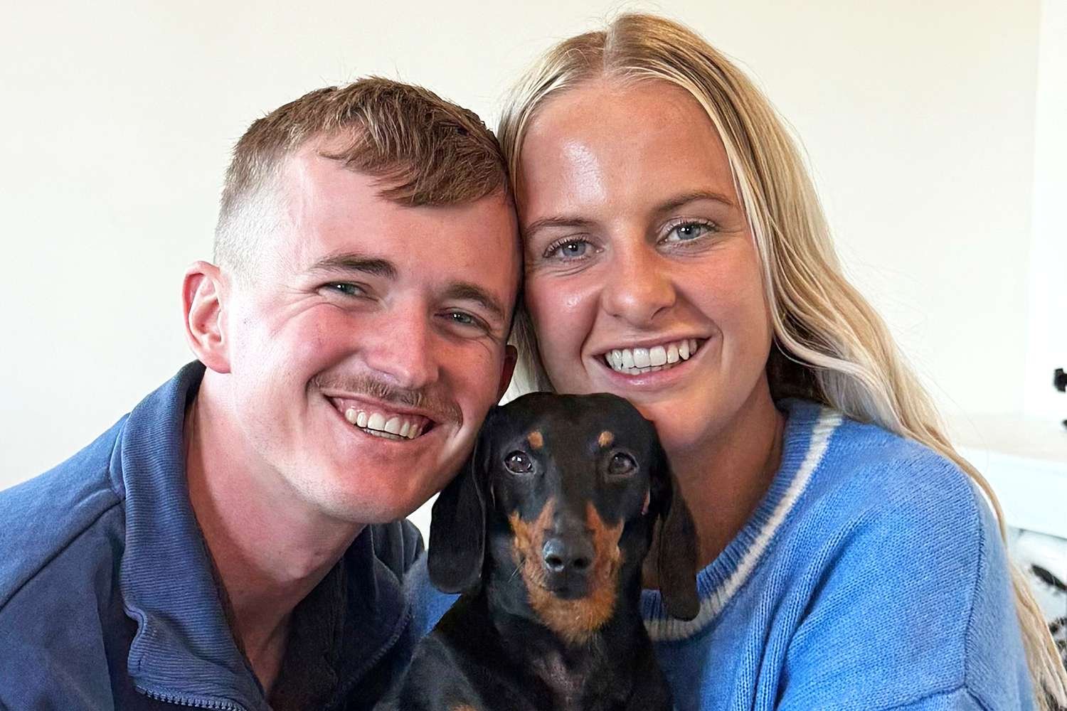 valerie dachshund and owners 2 050725 29d87932b95c4f978ce6777ed6248081